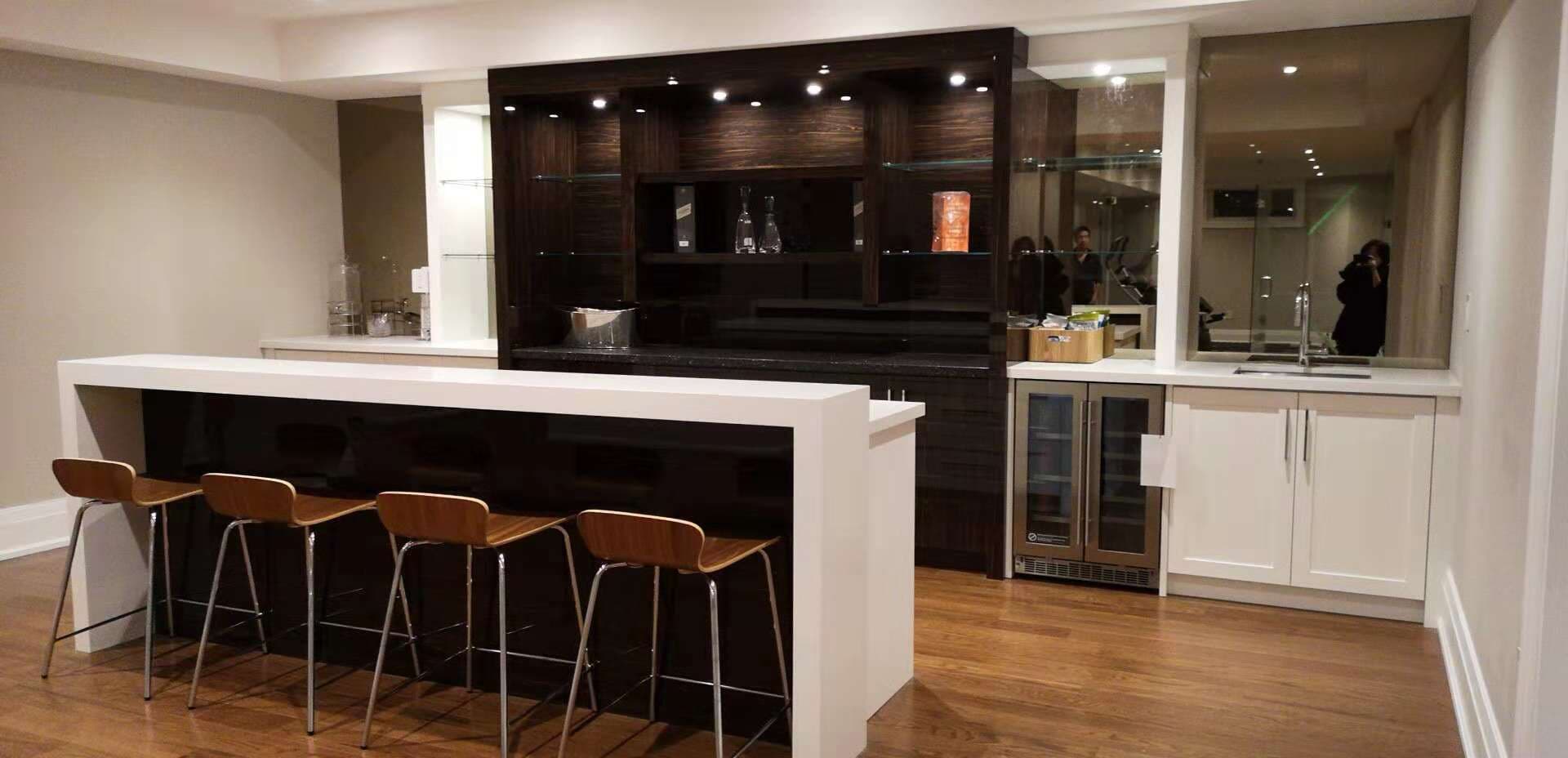 High Gloss and White MDF large size modern bar