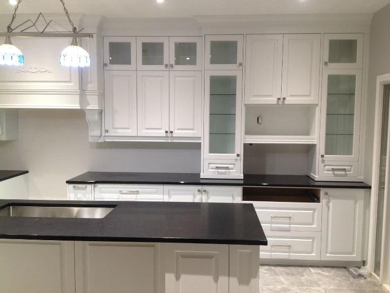 Traditional Kitchen - Black/White Theme and All Around Crown Molding