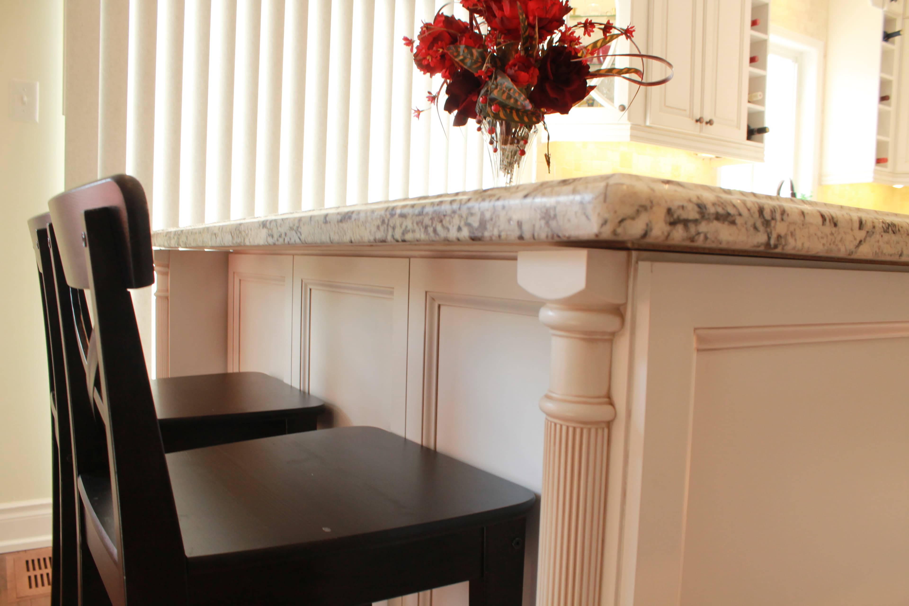 Traditional Kitchen in U Shape Design, White Profile Doors, and Glazing Finish