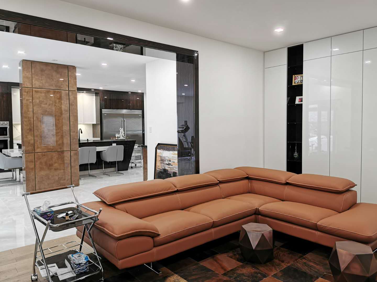 Modern & Contemporary Living Room Design
