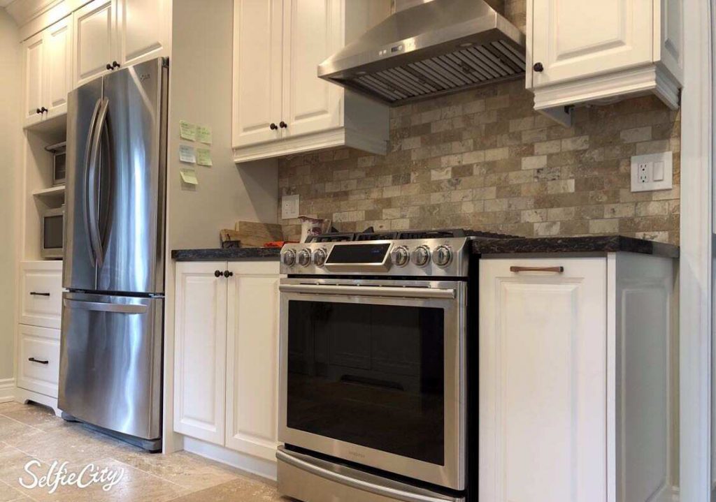 Transitional Kitchen - Installed Cooktop